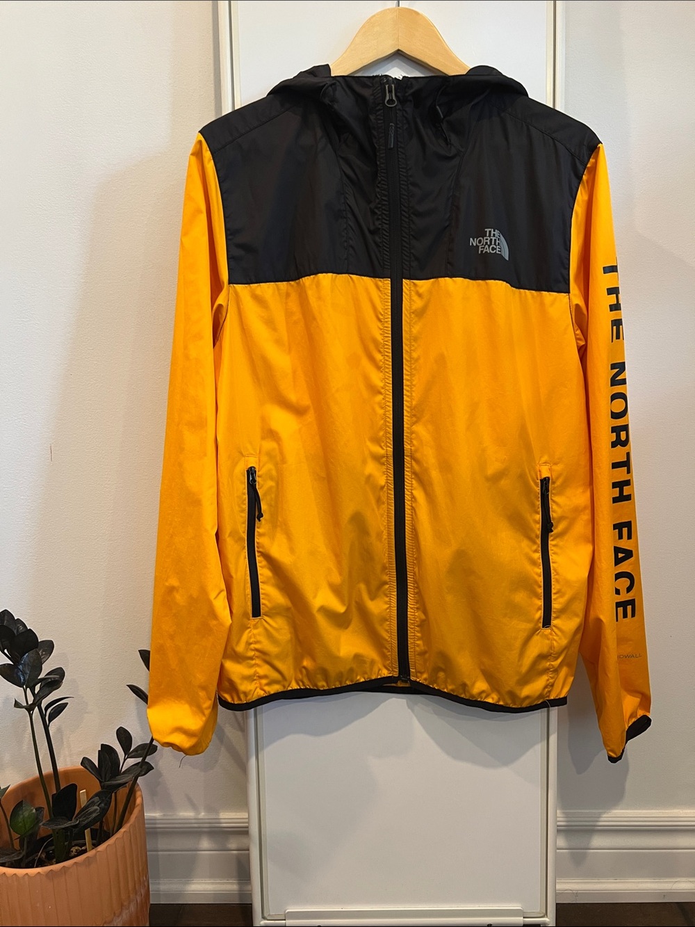 The North Face Black & Orange Cyclone 2.0 Jacket 
UNISEX